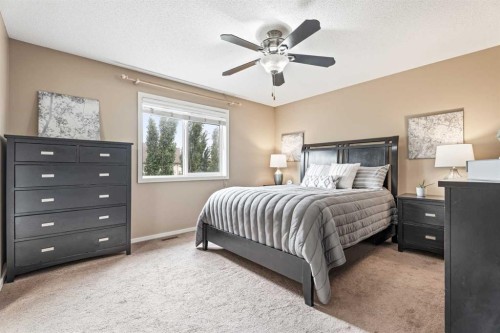 1198 Kingston Crescent Se, Airdrie, AB 
