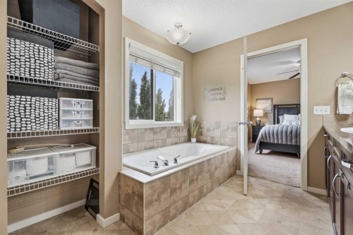 1198 Kingston Crescent Se, Airdrie, AB 