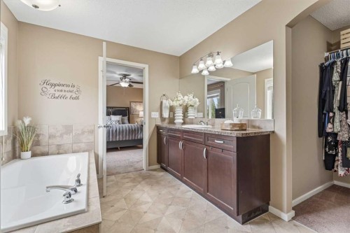 1198 Kingston Crescent Se, Airdrie, AB 
