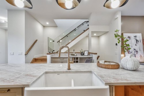 3535 2 Avenue Sw, Calgary, AB 