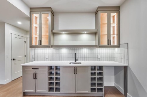 3535 2 Avenue Sw, Calgary, AB 
