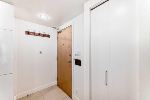909-1110 11 St, Calgary, AB 