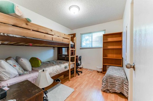9611 24 Street Sw, Calgary, AB 