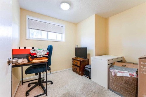 9611 24 Street Sw, Calgary, AB 