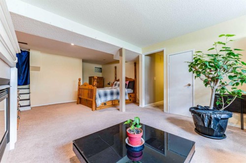 9611 24 Street Sw, Calgary, AB 