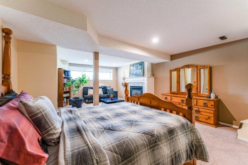9611 24 Street Sw, Calgary, AB 