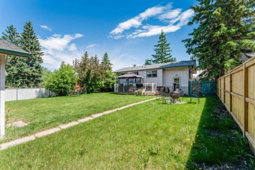 9611 24 Street Sw, Calgary, AB 