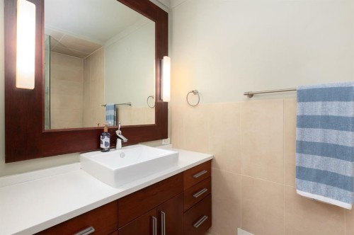2811 25 Street Sw, Calgary, AB 