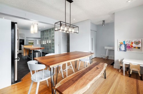2811 25 Street Sw, Calgary, AB 