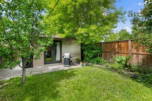 2521 16A Street Nw, Calgary, AB 