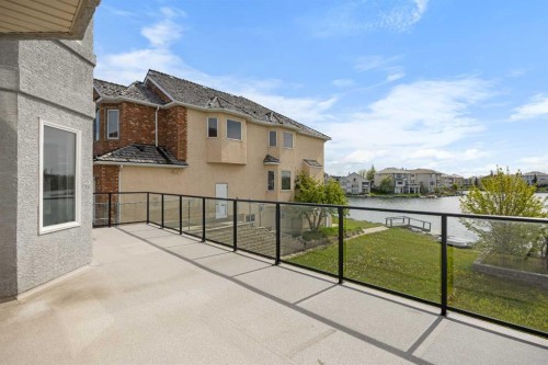151 Coral Shores Landing Ne, Calgary, AB 