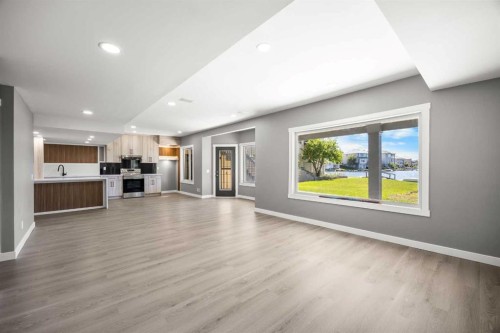 151 Coral Shores Landing Ne, Calgary, AB 