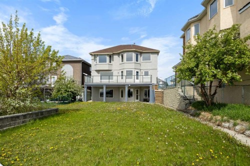 151 Coral Shores Landing Ne, Calgary, AB 