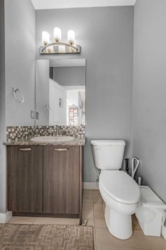 227 Redstone Heights Ne, Calgary, AB 