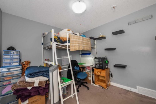 227 Redstone Heights Ne, Calgary, AB 