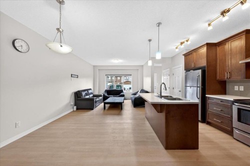 15 Savanna Parade, Calgary, AB 