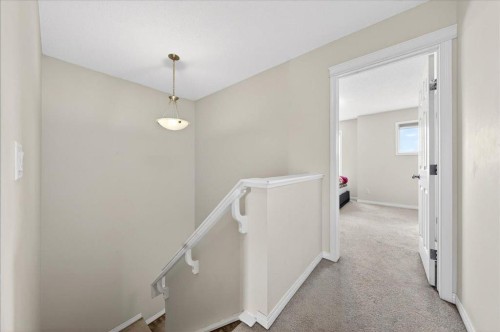15 Savanna Parade, Calgary, AB 