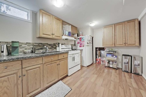 4315 Charleswood Drive Nw, Calgary, AB 