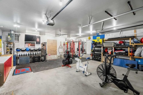 229 84 Avenue Se, Calgary, AB 