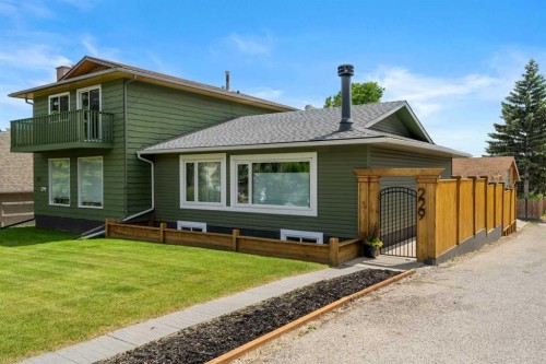 229 84 Avenue Se, Calgary, AB 