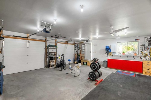 229 84 Avenue Se, Calgary, AB 