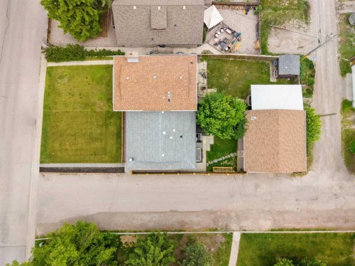 229 84 Avenue Se, Calgary, AB 
