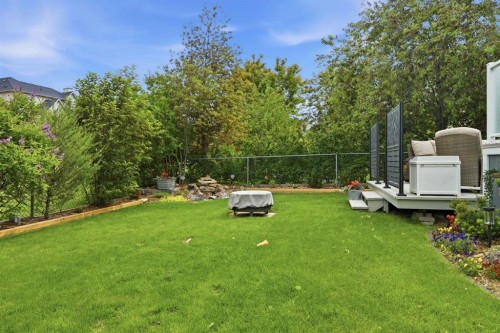 16 Coopers Heights Sw, Airdrie, AB 
