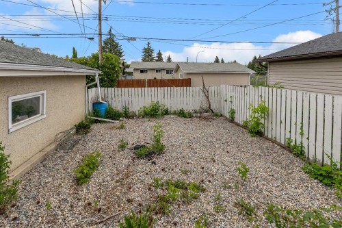 9828 Fairmount Drive Se, Calgary, AB 