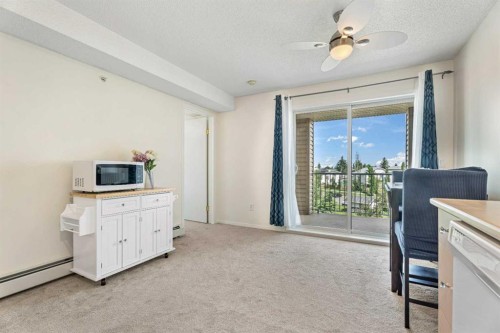3421-1620 70 Street Se, Calgary, AB - Indoor