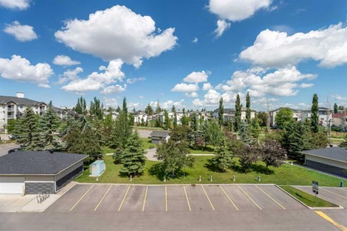 3421-1620 70 Street Se, Calgary, AB - Outdoor With View