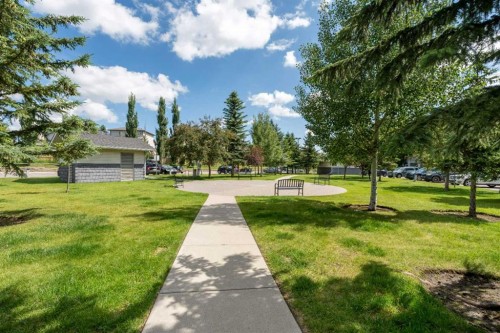 3421-1620 70 Street Se, Calgary, AB - Outdoor With View