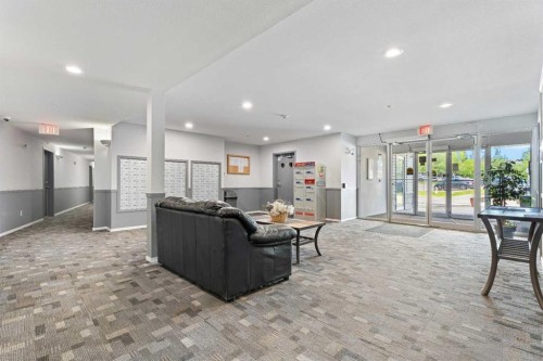 3421-1620 70 Street Se, Calgary, AB - Indoor