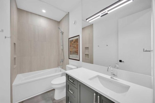 124 Greenwich Drive Nw, Calgary, AB 