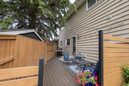 119 Midland Place Se, Calgary, AB 