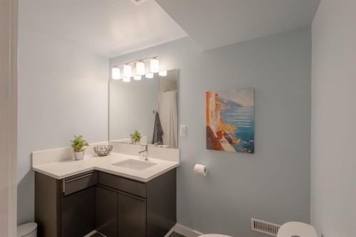 119 Midland Place Se, Calgary, AB 