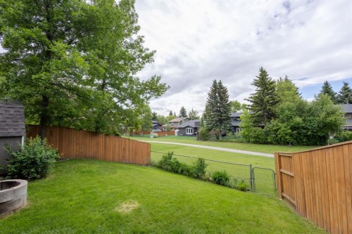 119 Midland Place Se, Calgary, AB 