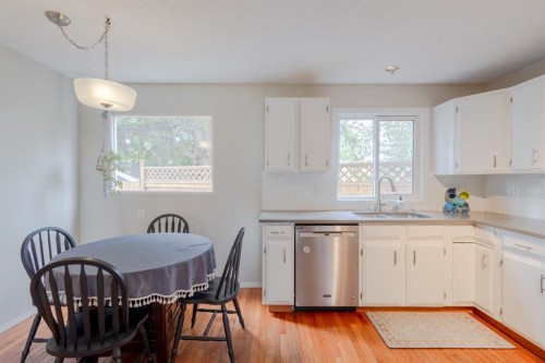 119 Midland Place Se, Calgary, AB 
