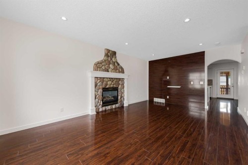 15 Martha'S Haven Green Ne, Calgary, AB 