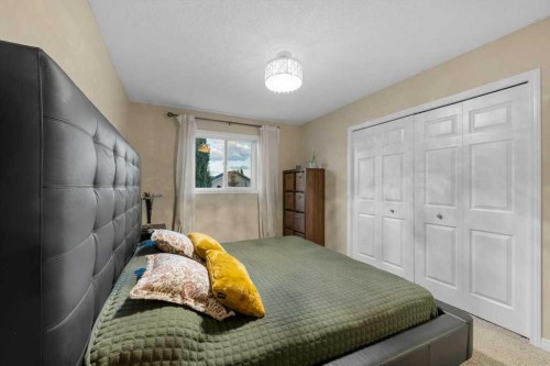 173 Bridleridge View Sw, Calgary, AB 