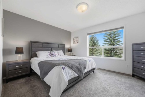 192 Cranfield Park Se, Calgary, AB 