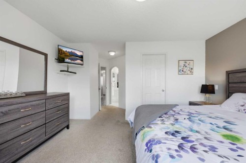 192 Cranfield Park Se, Calgary, AB 