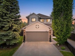 192 Cranfield Park SE Calgary, AB T3M 1B6
