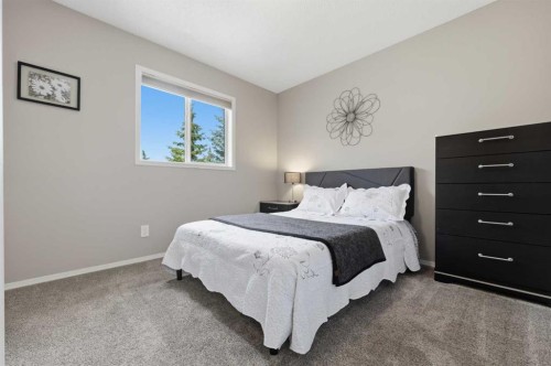 192 Cranfield Park Se, Calgary, AB 