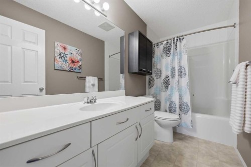 192 Cranfield Park Se, Calgary, AB 
