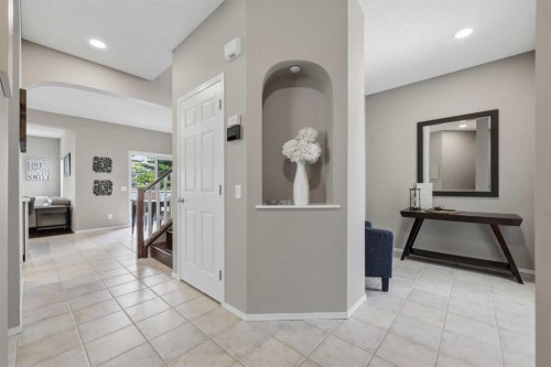 192 Cranfield Park Se, Calgary, AB 