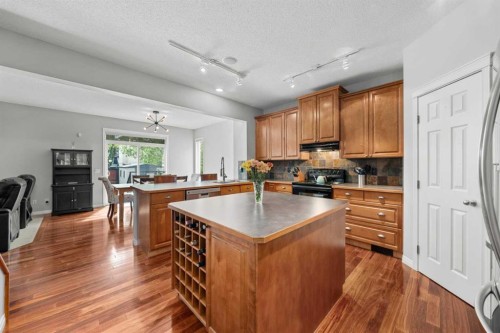 134 Rockywood Circle Nw, Calgary, AB 
