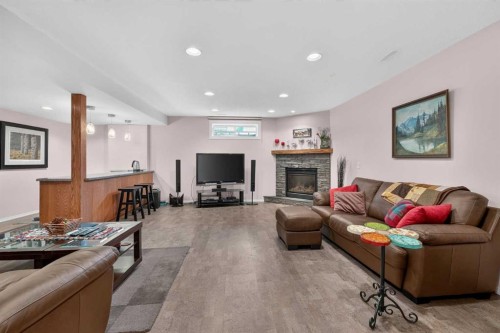 501 Coral Keys Villas Ne, Calgary, AB 