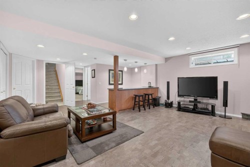 501 Coral Keys Villas Ne, Calgary, AB 