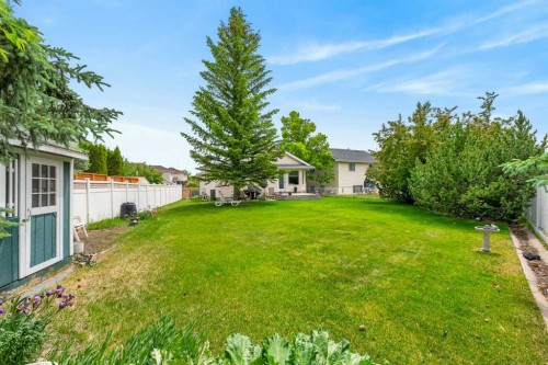 501 Coral Keys Villas Ne, Calgary, AB 