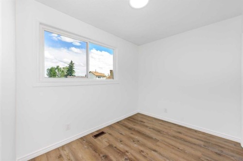 120 Whitefield Drive Ne, Calgary, AB 